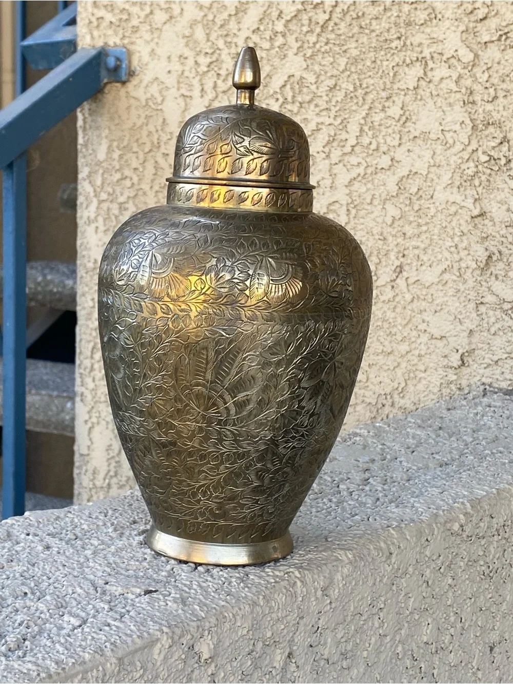 Vintage Brass Indian India Urn Ginger Jar & Lid 9”H Etched Ornate Intricate Vase